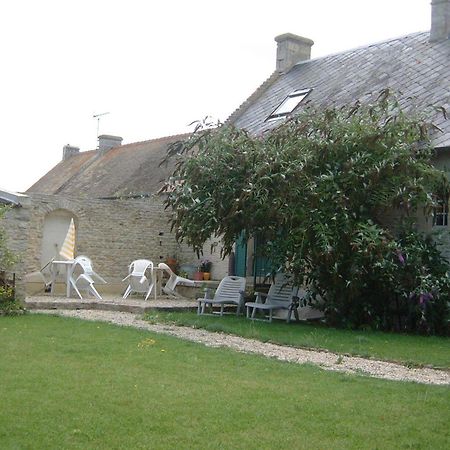 Chambres Et Tables D'Hotes A L'Auberge Touristique Meuvaines Exteriör bild